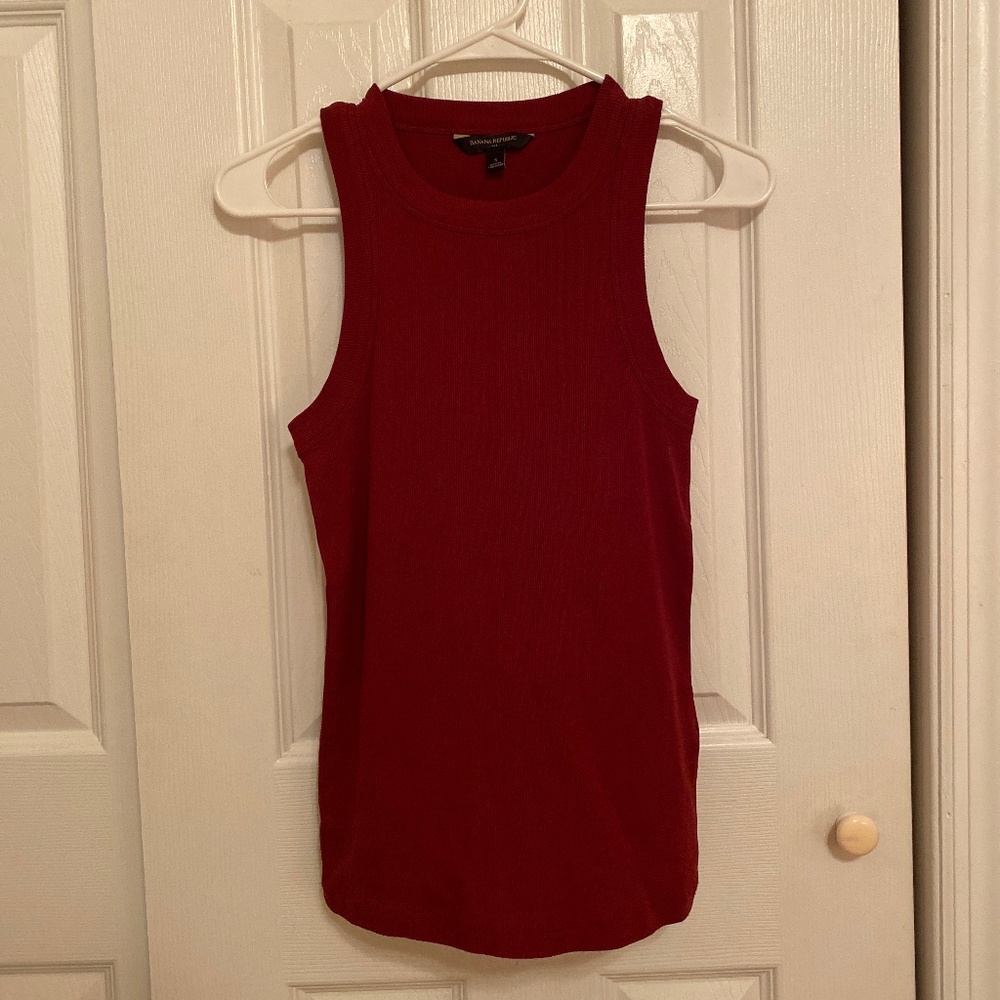 NWOT-Banana Republic Ribbed Tank Top